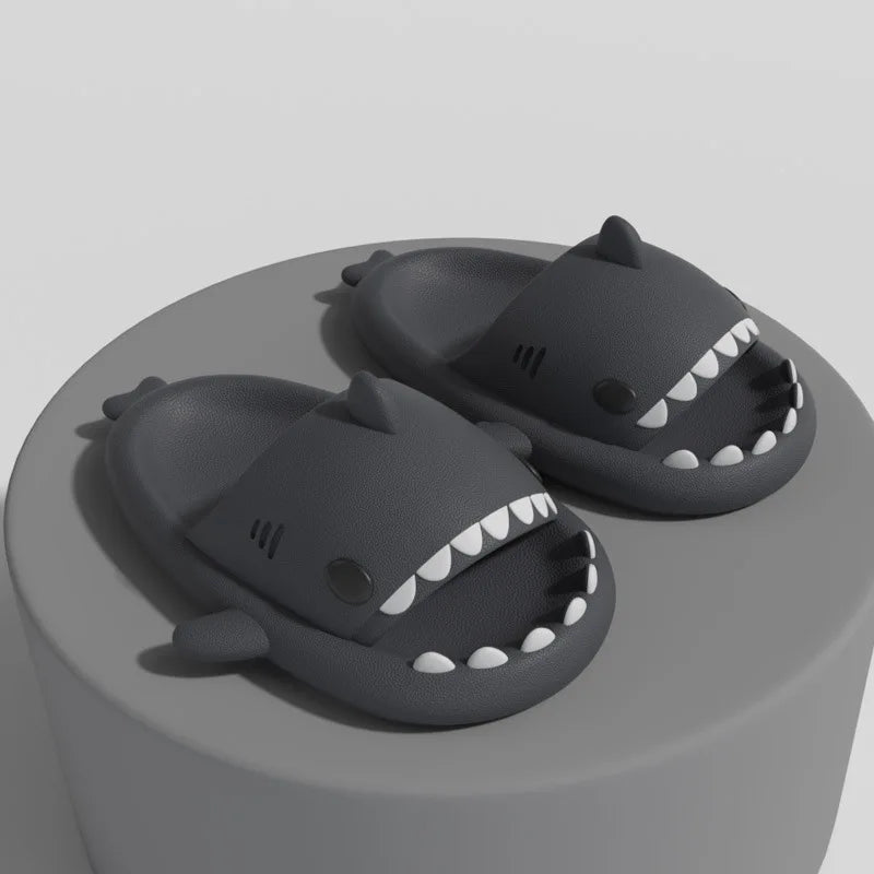 Zapatillas de tiburón para niños