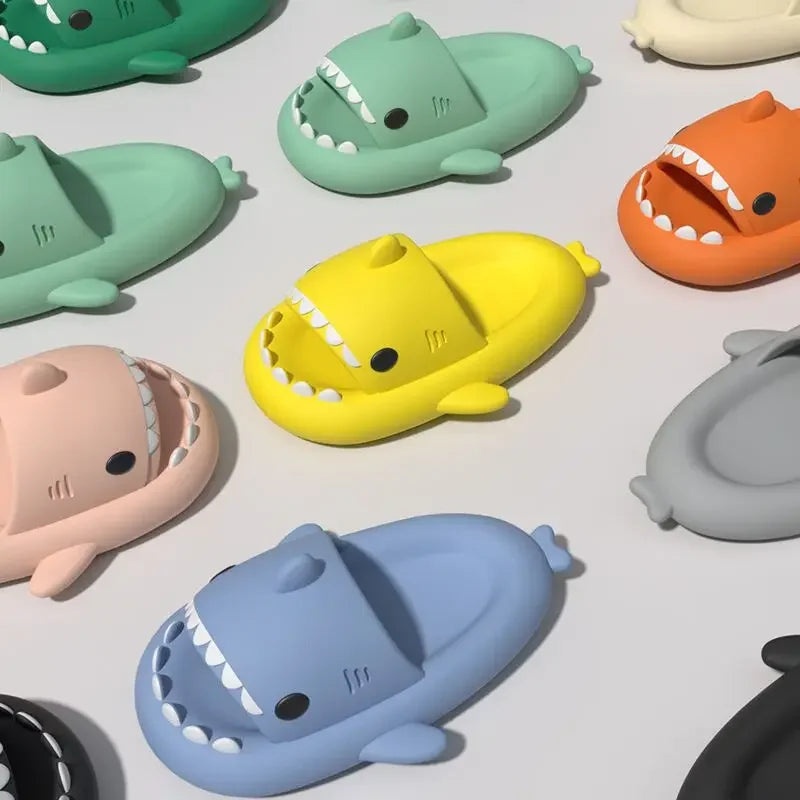 Zapatillas de tiburón para niños