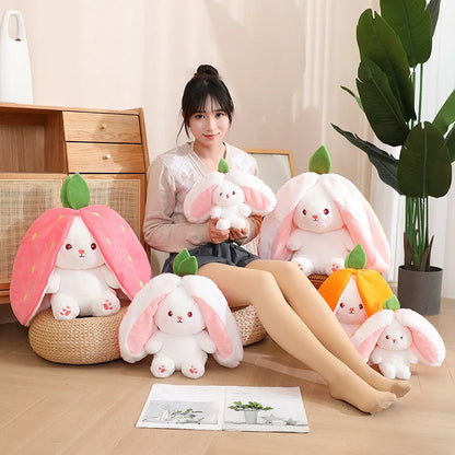 Peluche de conejo de zanahoria y fresa