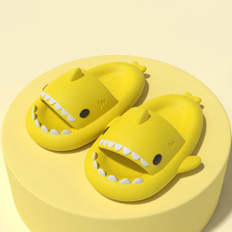 Zapatillas de tiburón para niños
