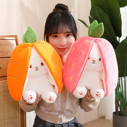 Peluche de conejo de zanahoria y fresa