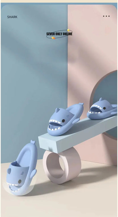 Zapatillas de tiburón para niños